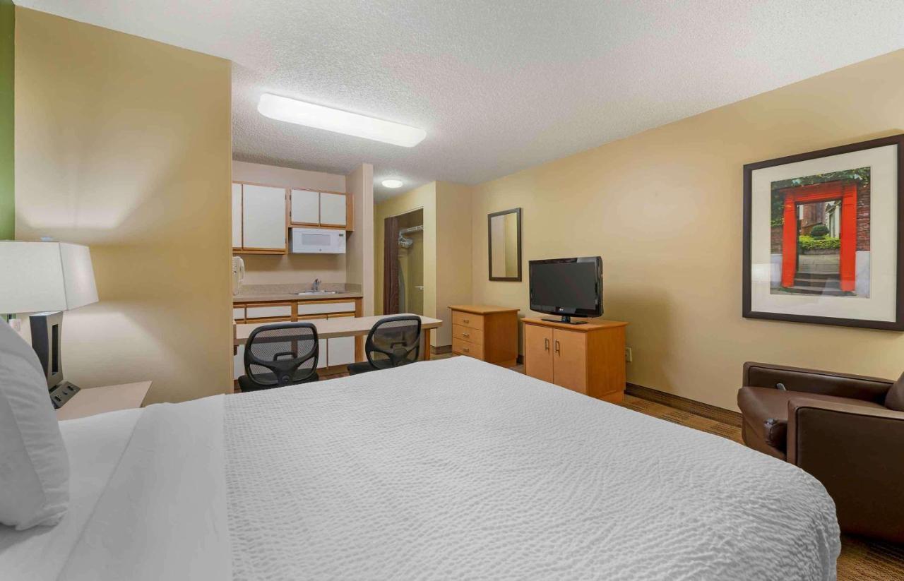Extended Stay America Suites - Cincinnati - Blue Ash - Reagan Hwy Exterior foto